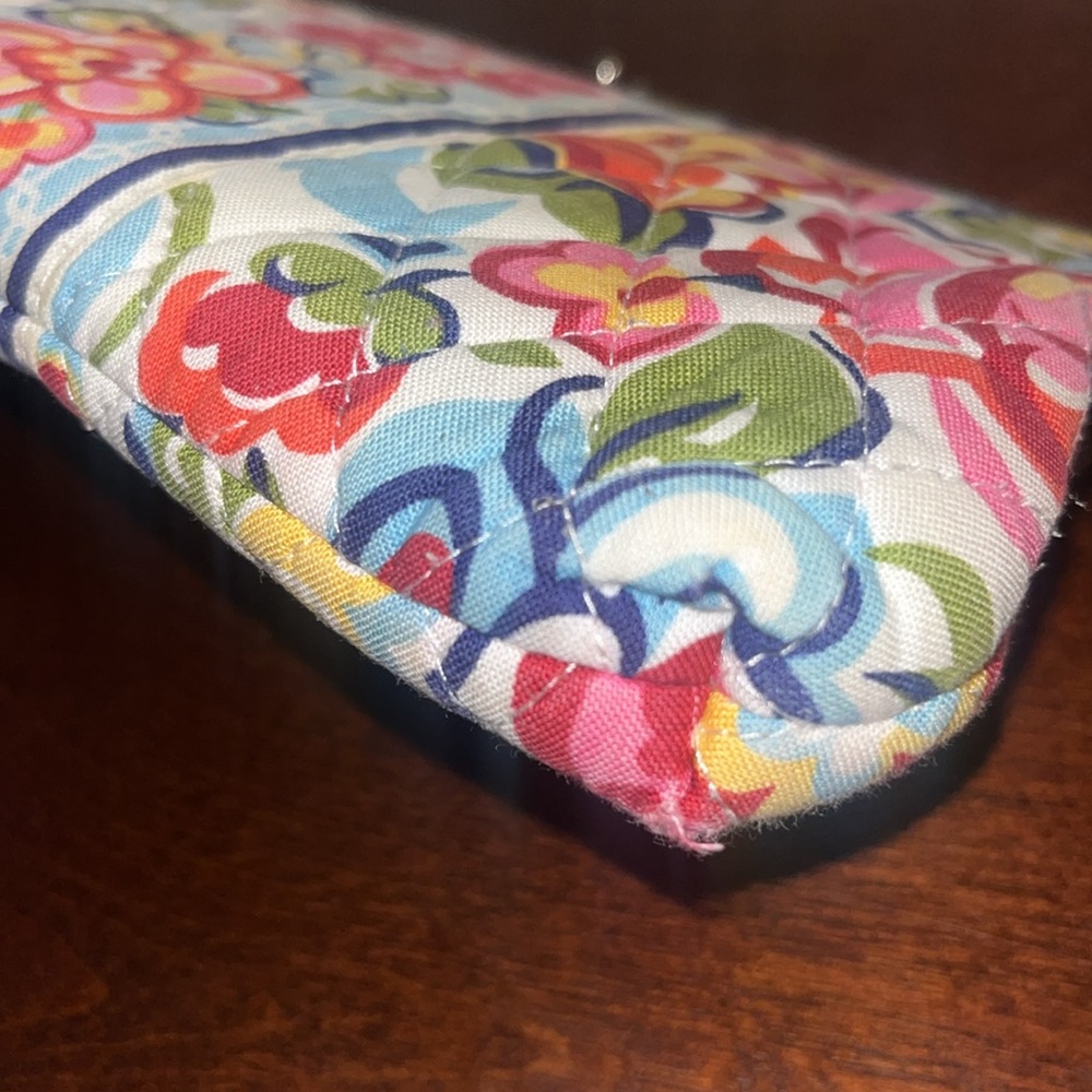 Vera Bradley HOPE GARDEN Double Kiss Lock Quilted Red Pink Floral Wallet Clutch - Picture 10 of 10